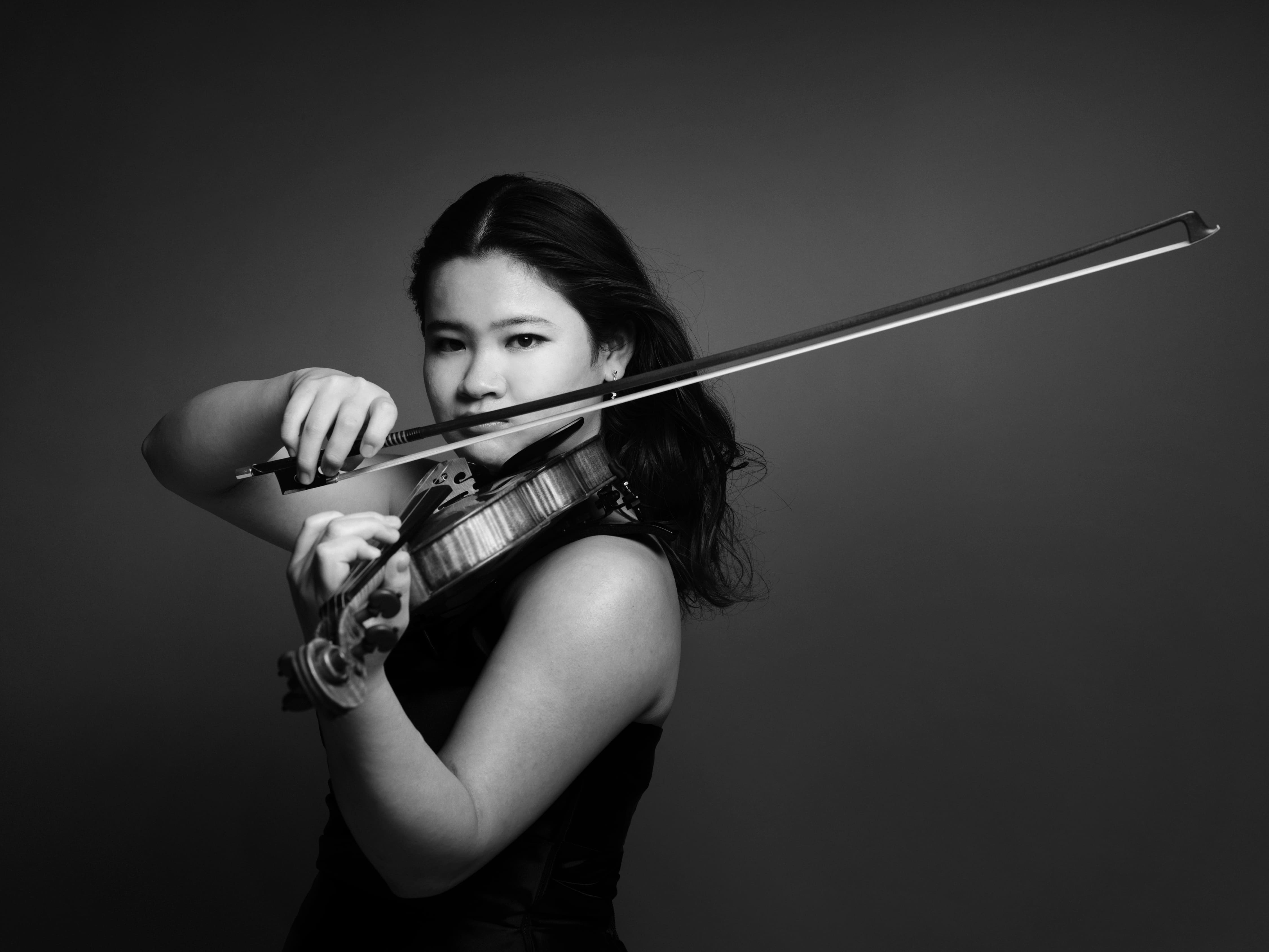 Japanese violinist Hina Maeda will once again share the stage with the Evergreen Symphony Orchestra.