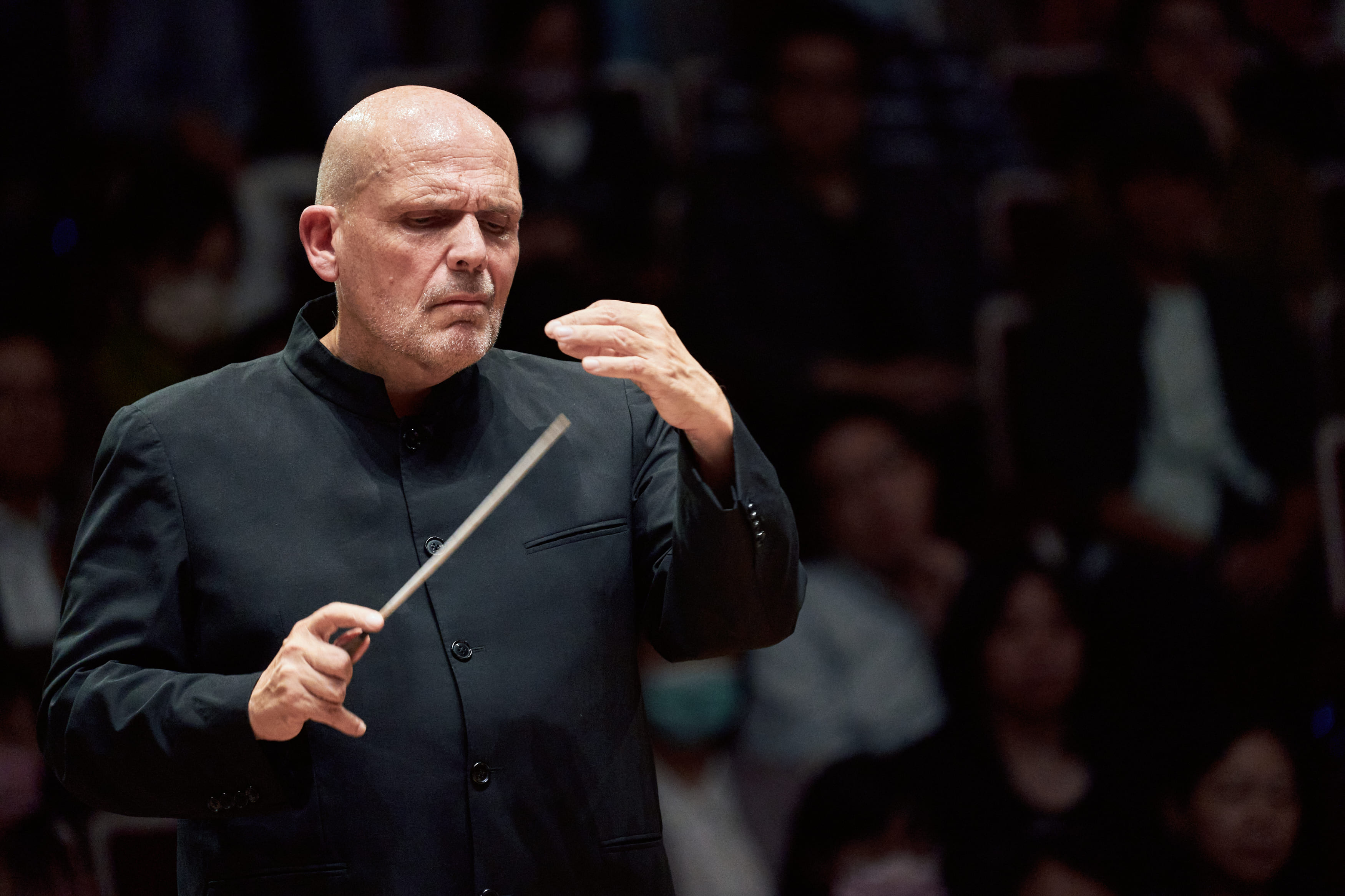 Conductor and ESO's Artist-in-Residence Jaap van Zweden's performance in central Taiwan is highly anticipated.