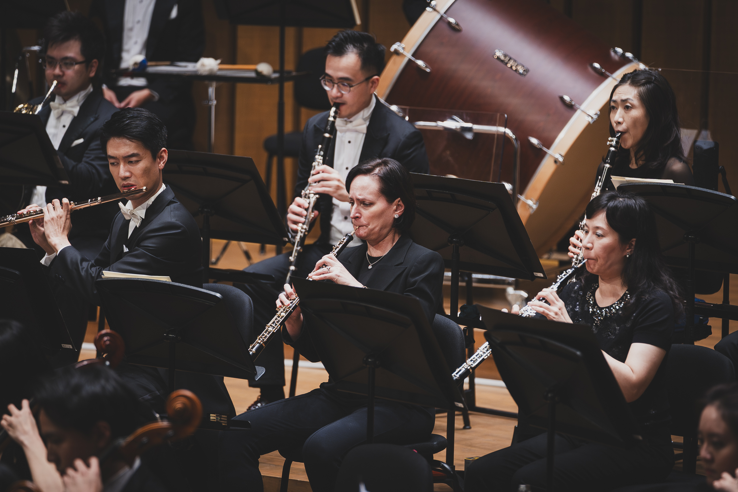 Oboe Professor of Rice University, Erin Hannigan (seated in the front row center) performed in Taiwan with ESO in 2025. She now returns as a faculty member of the 2026 Masterclass Festival, offering her expertise to inspire young musicians.